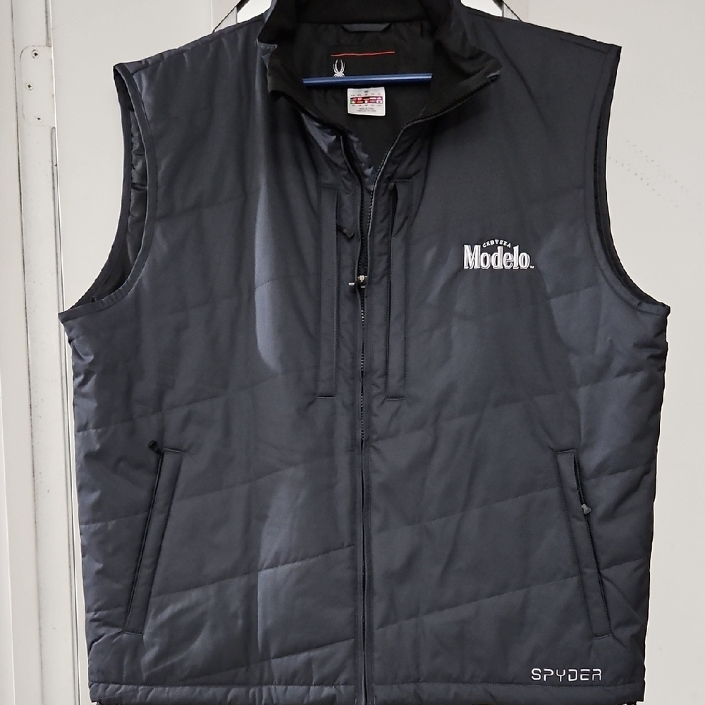 Spyder Men's Dark Gray Quilted Specialty Modelo Vest